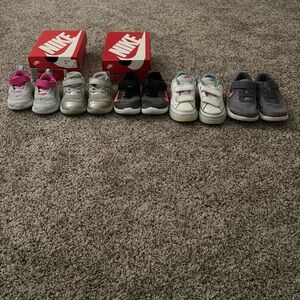 Used Nike girl’s shoes